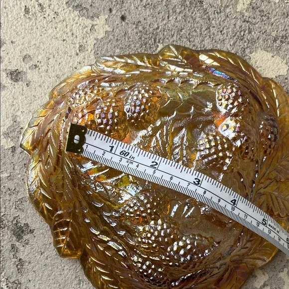 Iridescent Glass Leaf Bowl - Picture 11 of 12